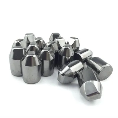 Hroty gombíkov z karbidu volfrámu